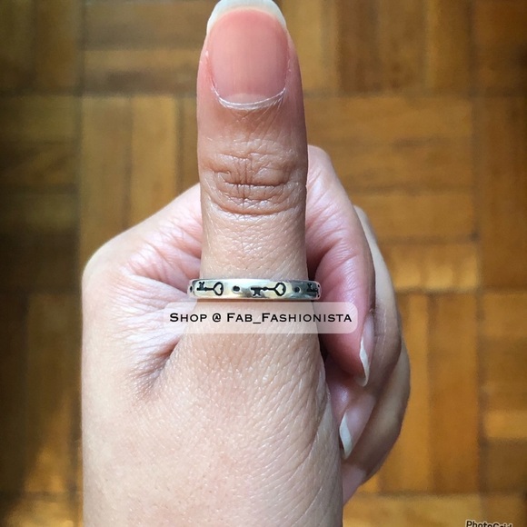 James Avery retired key stacker ring - Picture 3 of 5